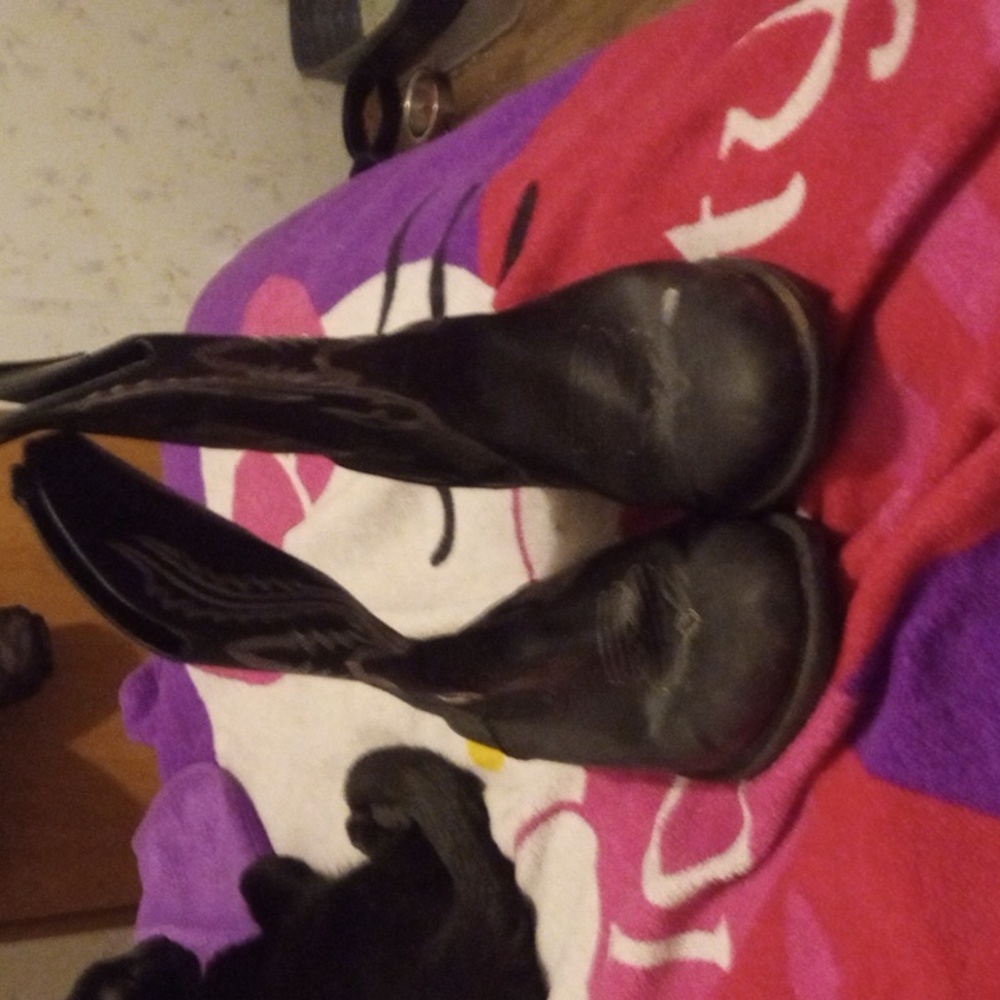Boots Laredo size 10 black